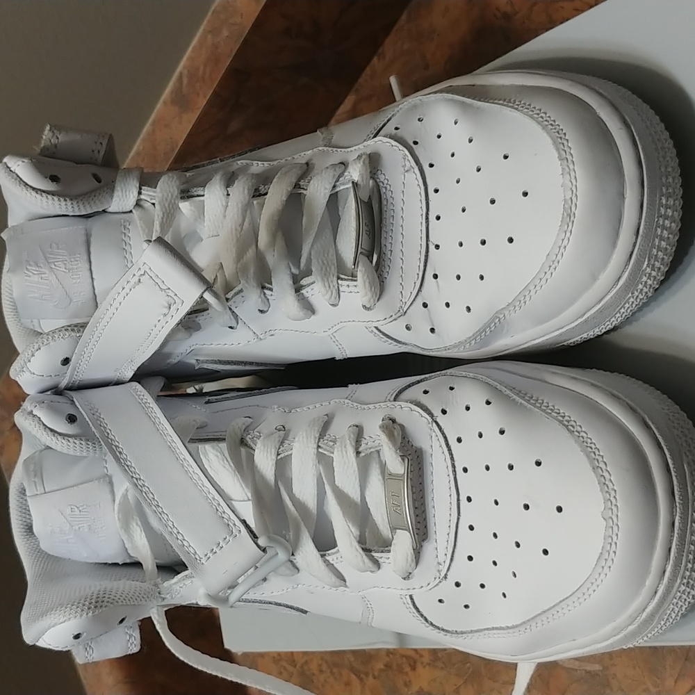 Nike Air Force one mid